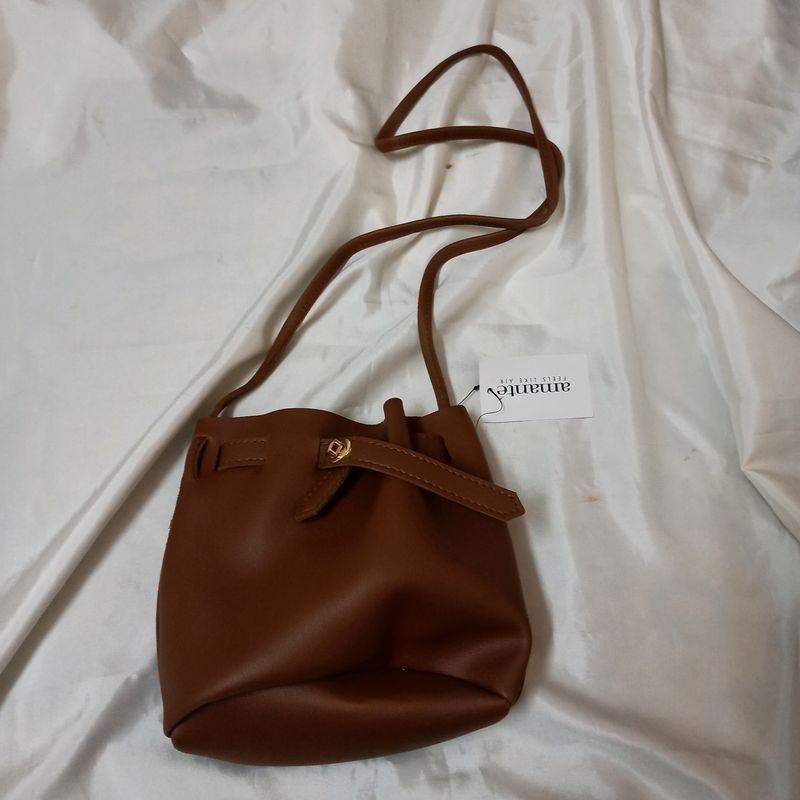 Amante Bucket Bag