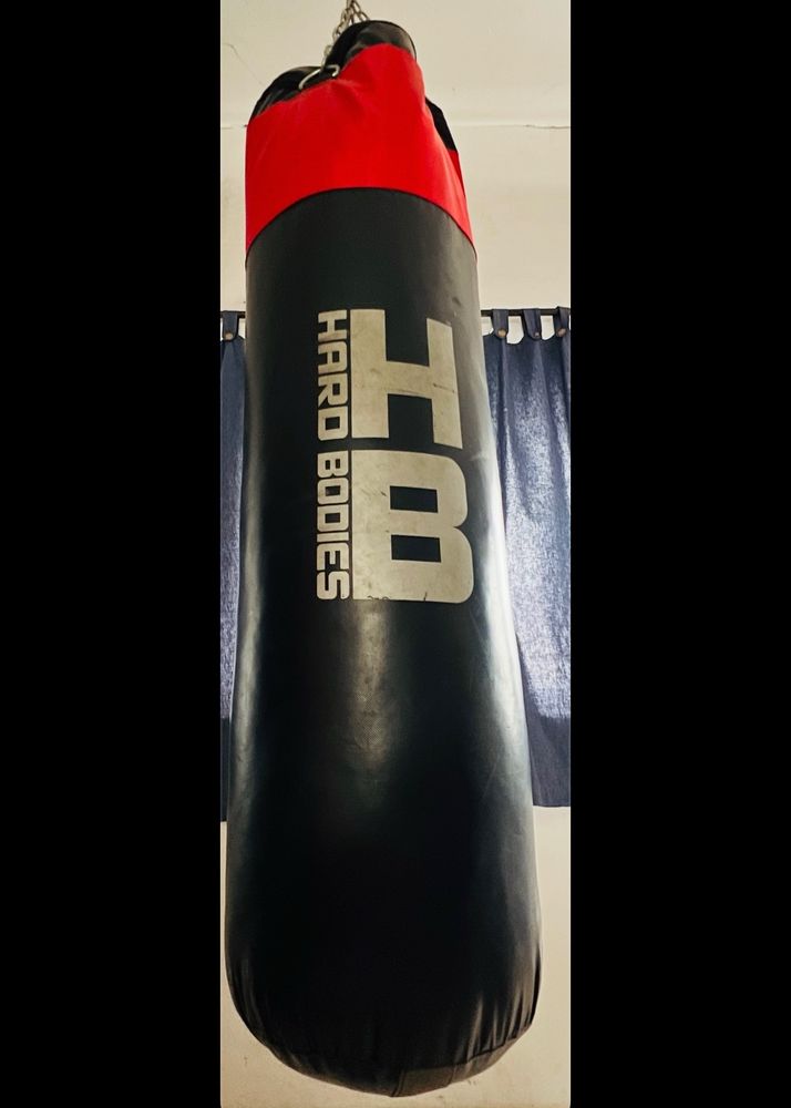 Hardbody Boxing Punching Bag With Free Training 🥊