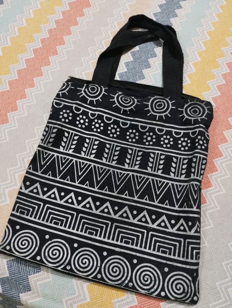 Black Printed Tote Bag