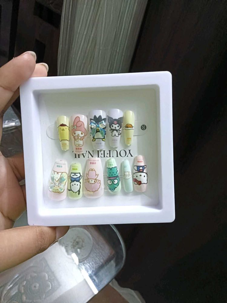 Sanrio Fake Nails