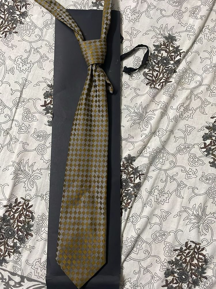 Koutons Golden Grey Checkered Tie Long Length