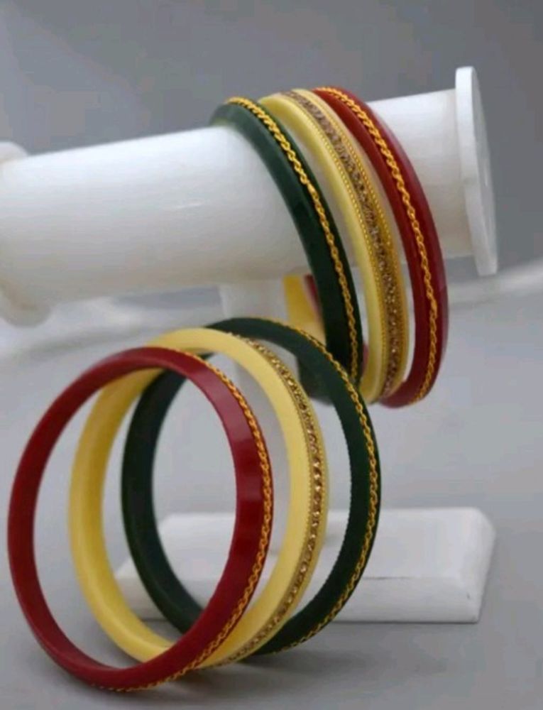 Plastic Material Bangles