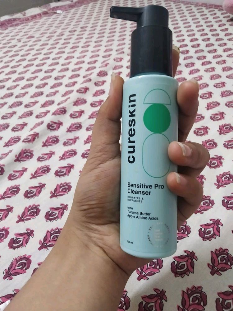 Cure skin Sensitive Pro Cleanser