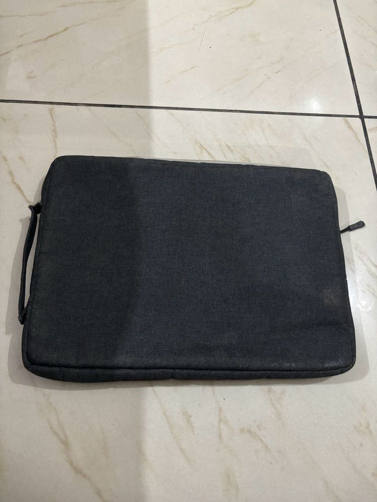 Grey Laptop Sleeves