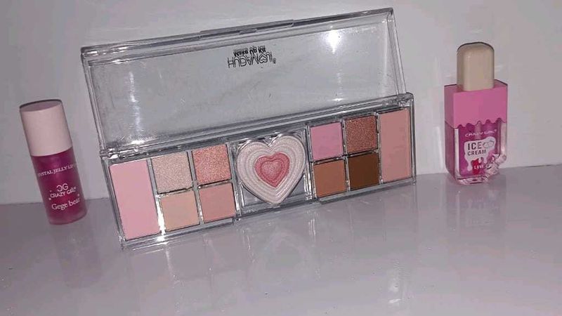 Heat Eyeshadow Palette 💕