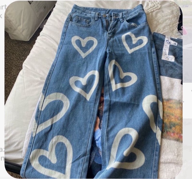 Pinteresty Heart Print Jeans