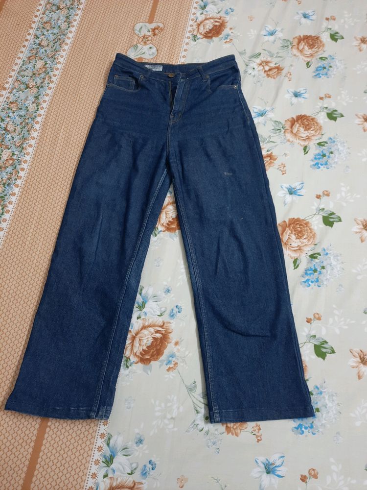 Straight Leg Jeans(price Dropped)