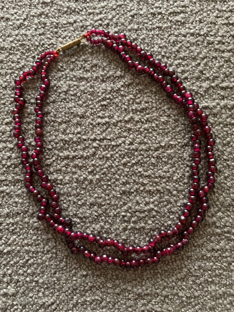 Beaded choker neck piece