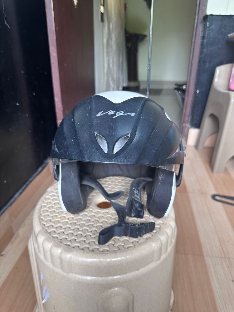 Vega Helmet