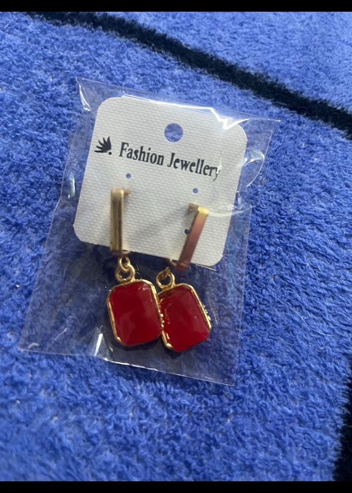 Red Stone Golden Earing #118