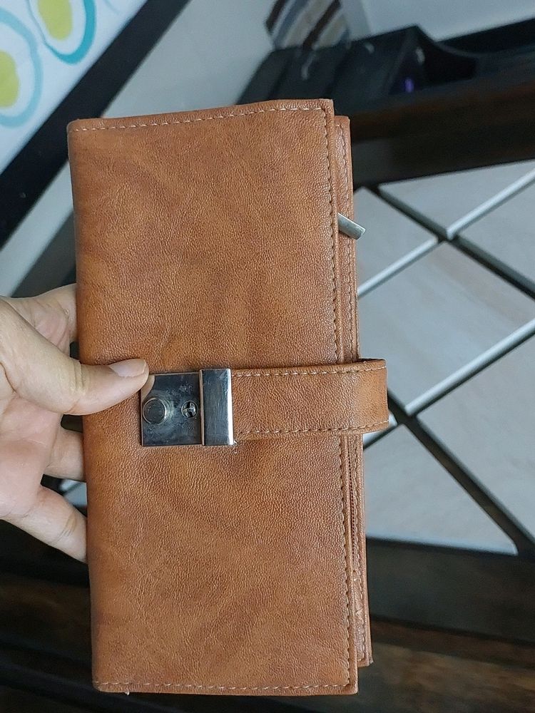 Unused Wallet