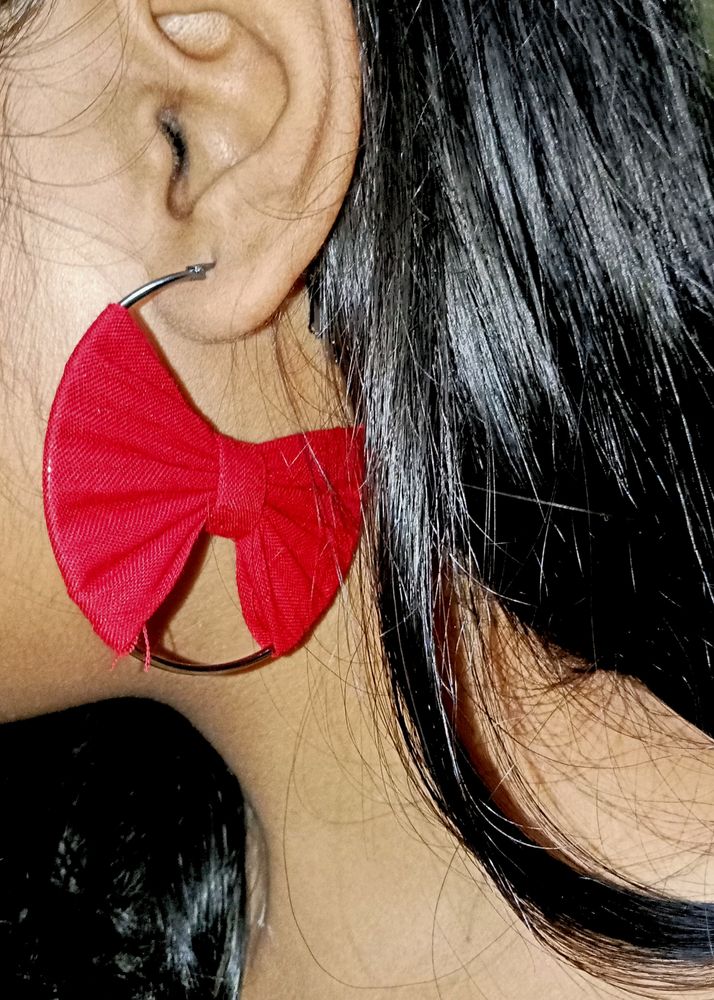 Bow Earring