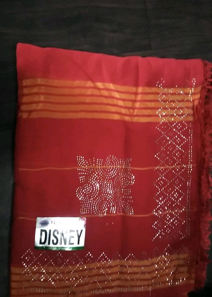 New Saree With Blouse Piece Attached