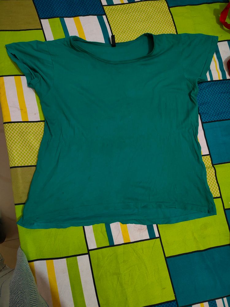 Green T Shirt For Women