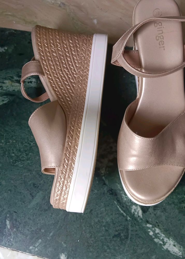 Nude Golden Wedges Heels By Lifestyle