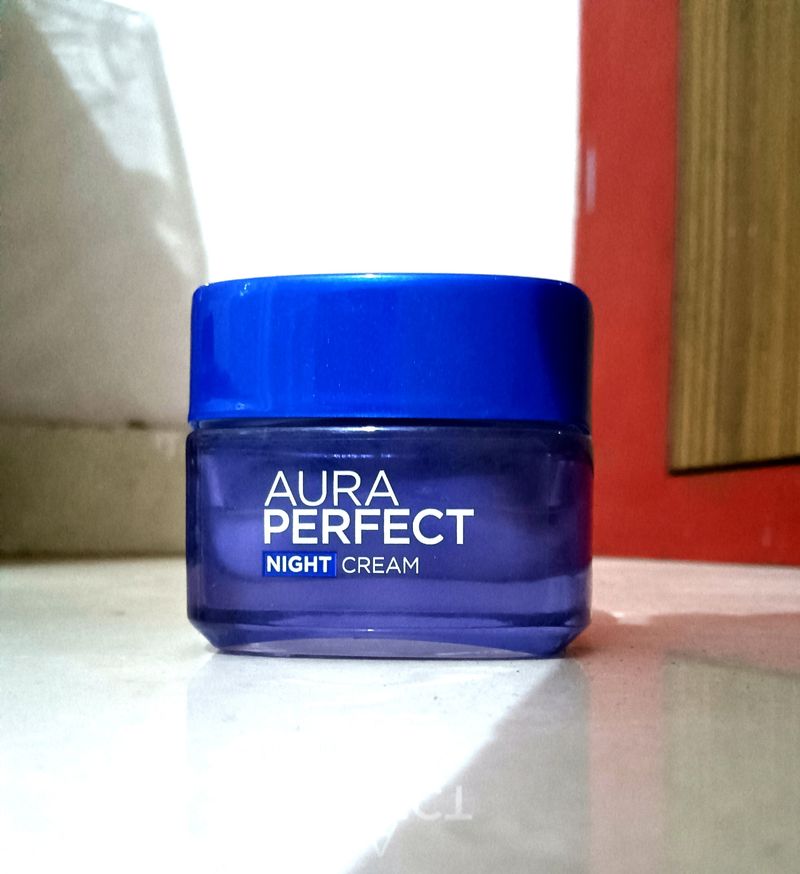 LOreal Paris Aura Perfect Night Cream