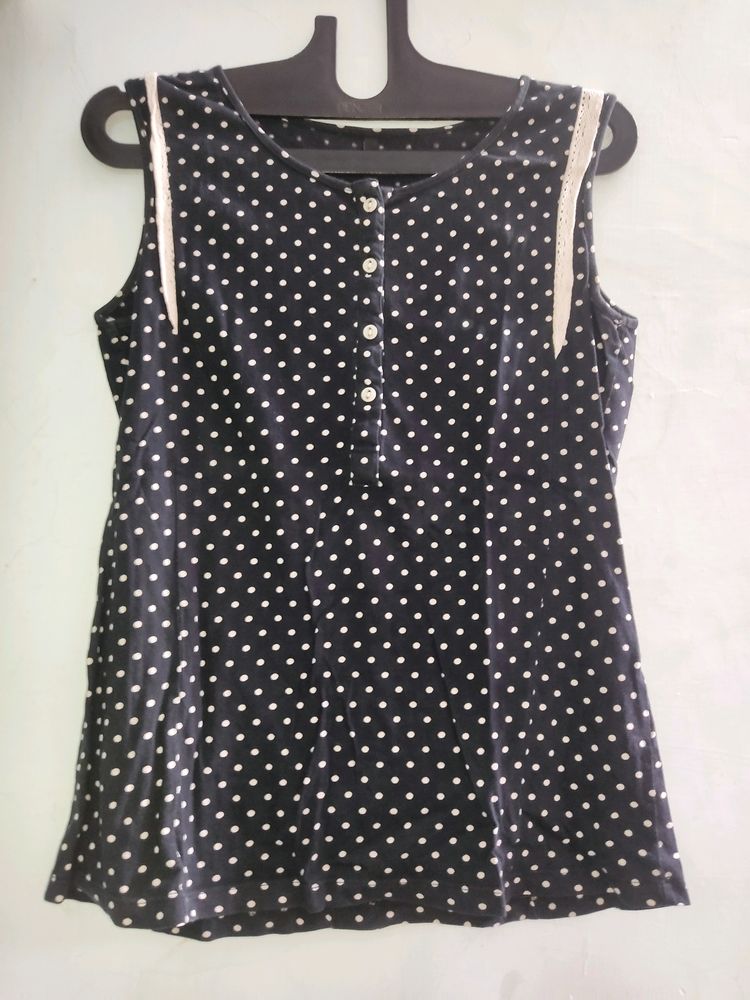 New Black n White sleeveless Polka Dot Top