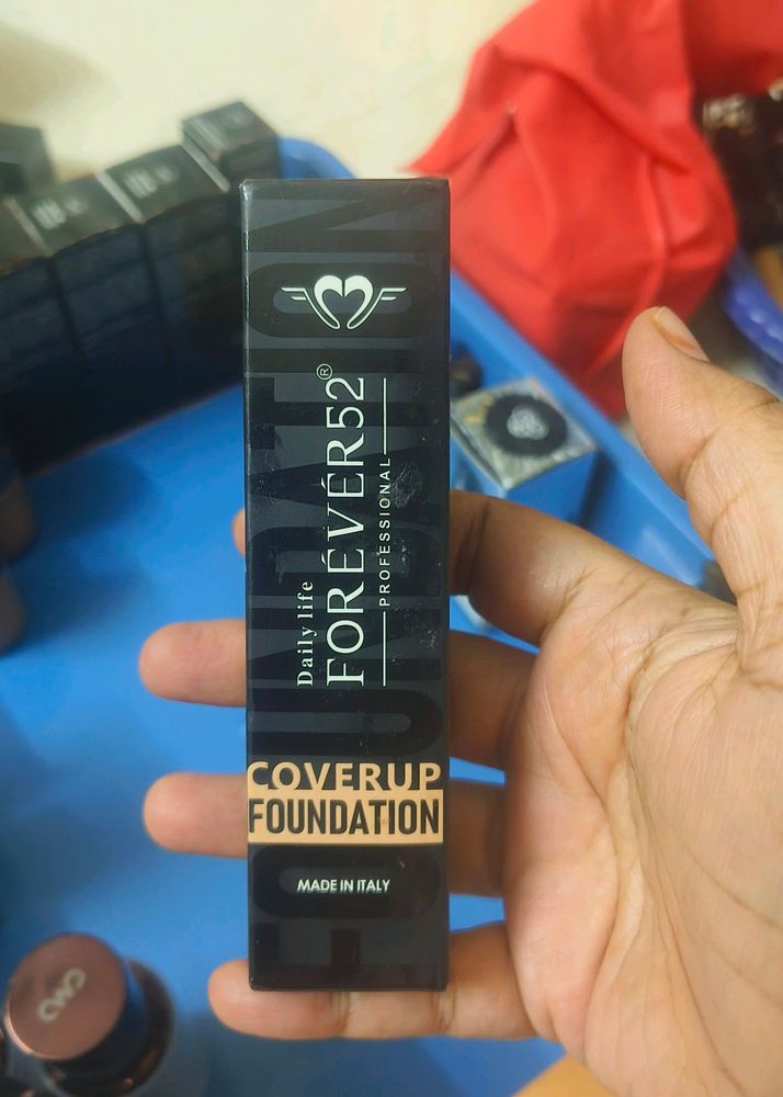 Forever 52 Cover up Foundation - Creme