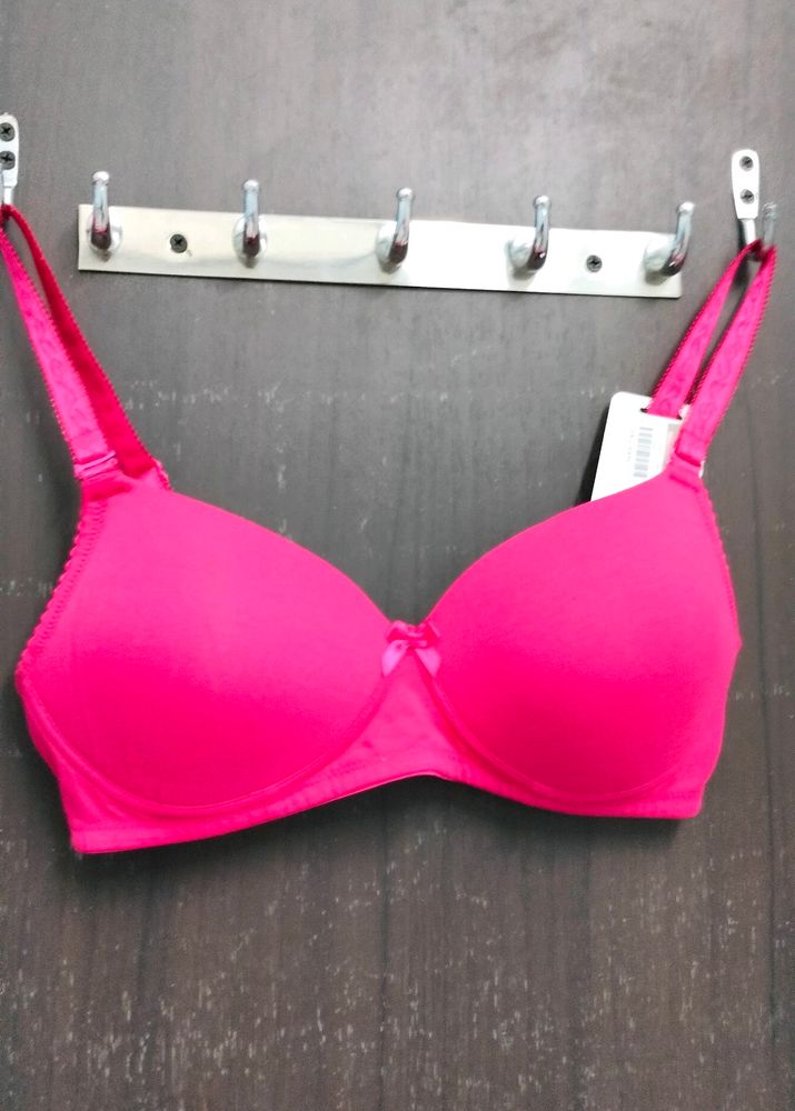 dark pink bra