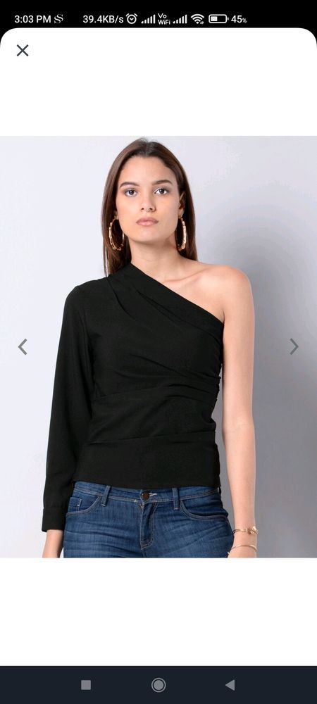 Black Solid One Shoulder Top