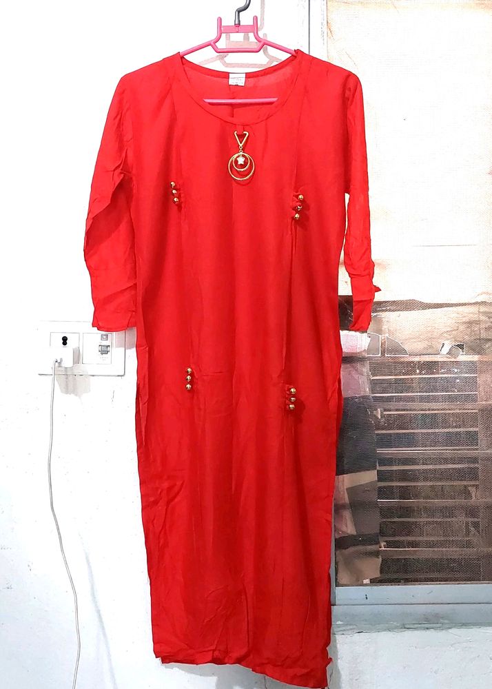 Red Kurti