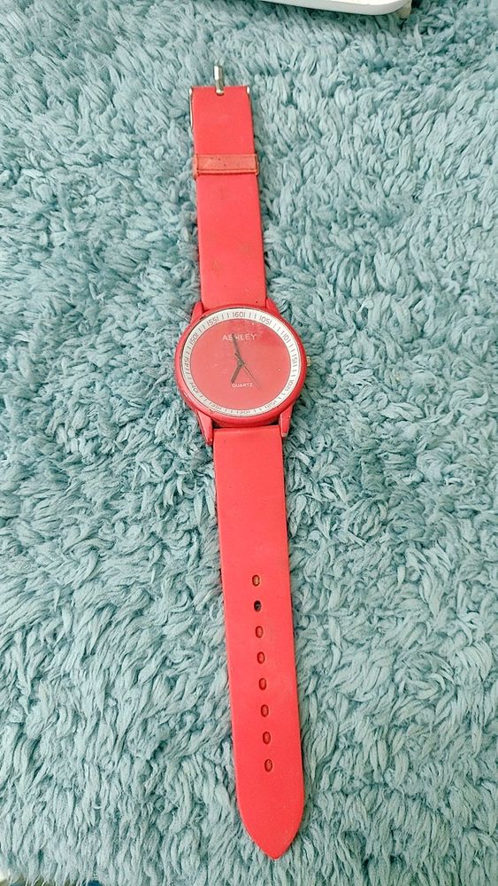 RED WRIST WATCH