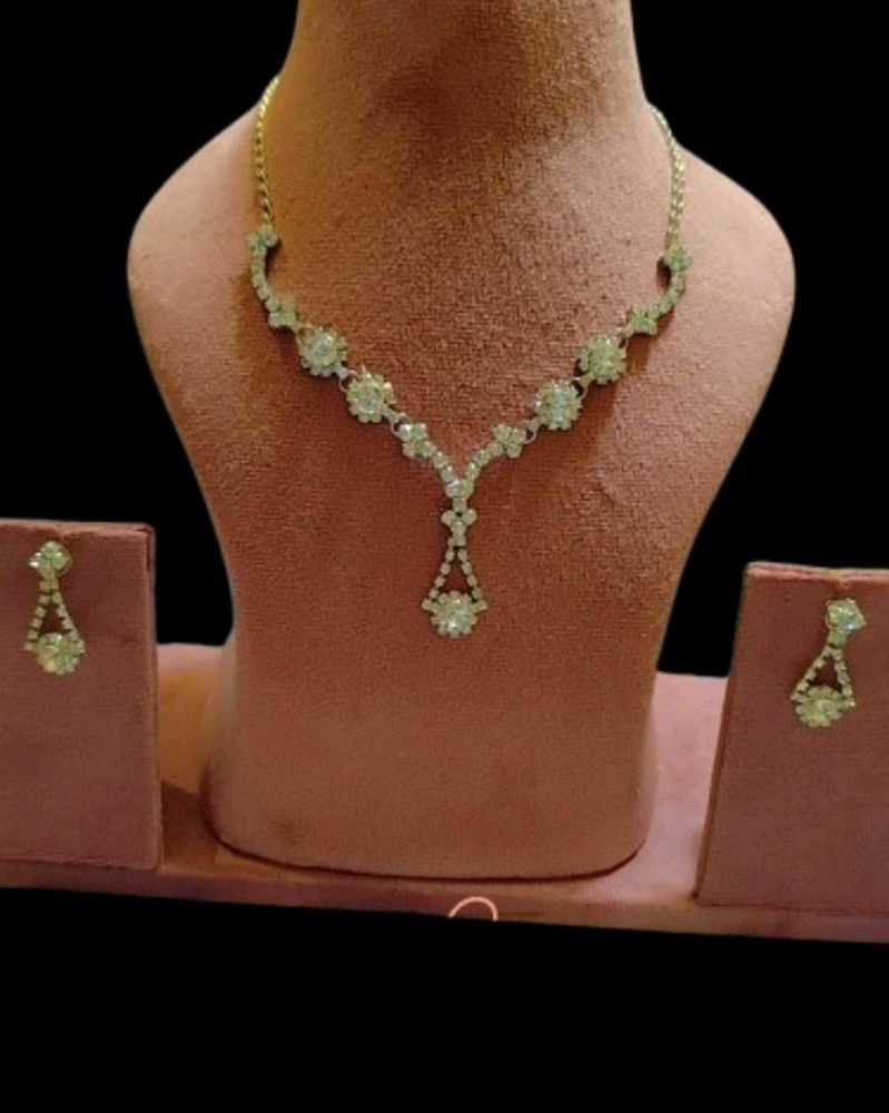 AD 02 jewellery set