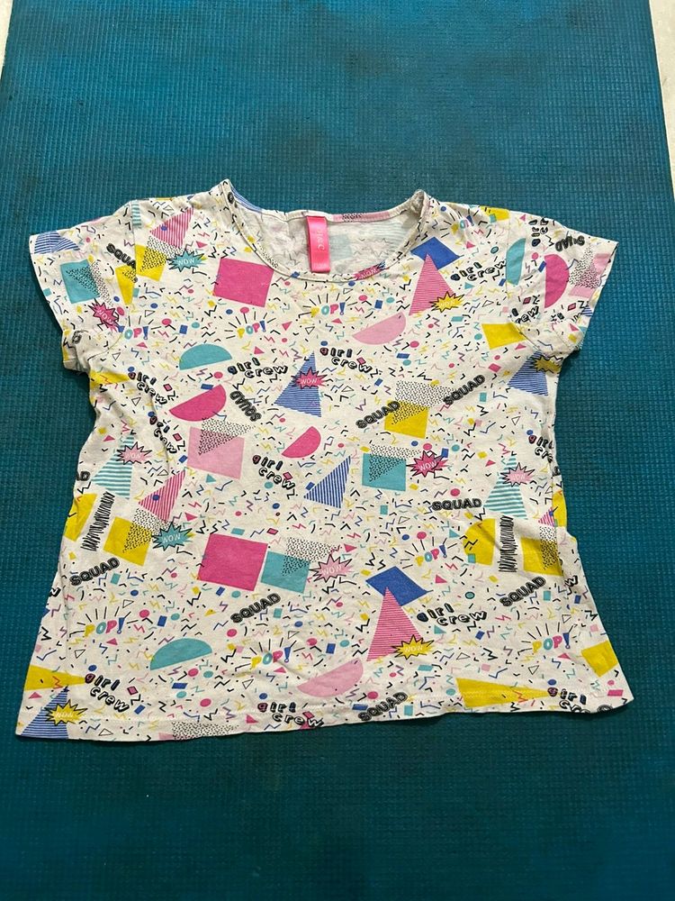 Crop T-shirt.. Cute Print