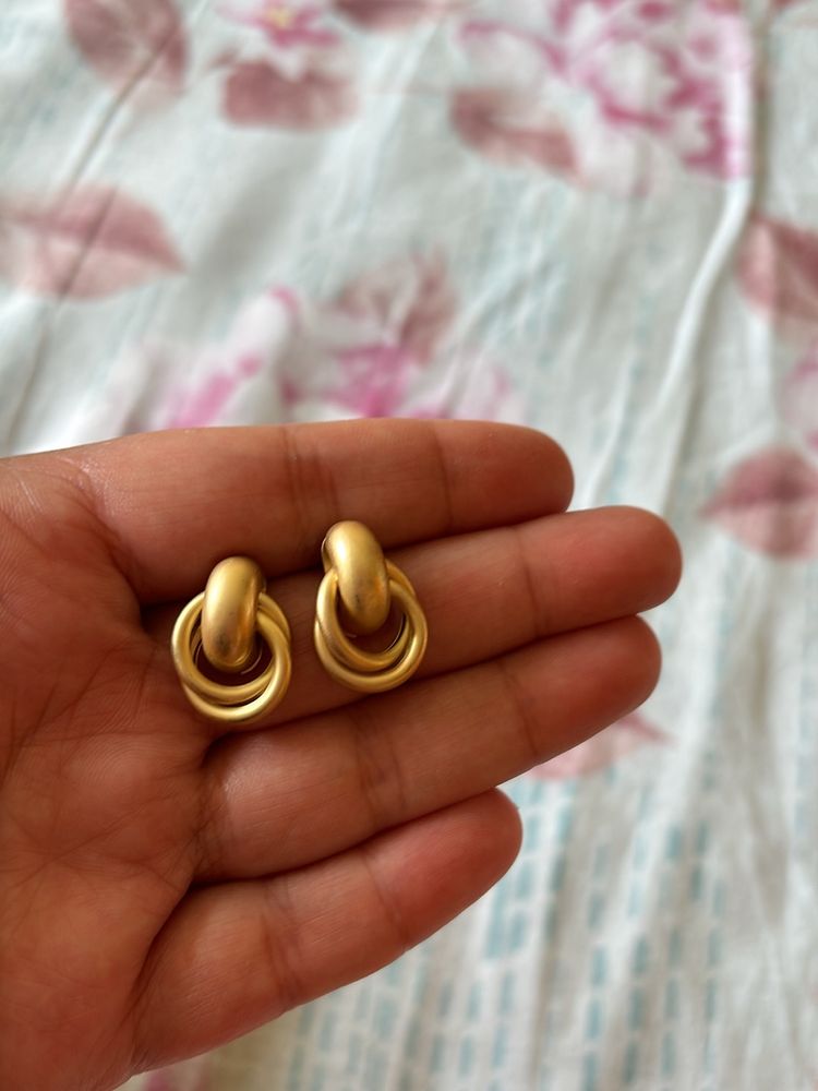 Oval Shape Earrings