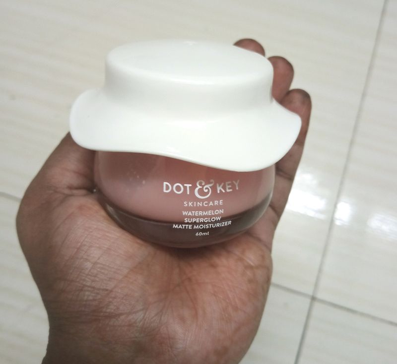 Dot & Key Watermelon Superglow Matte Moisturuzer