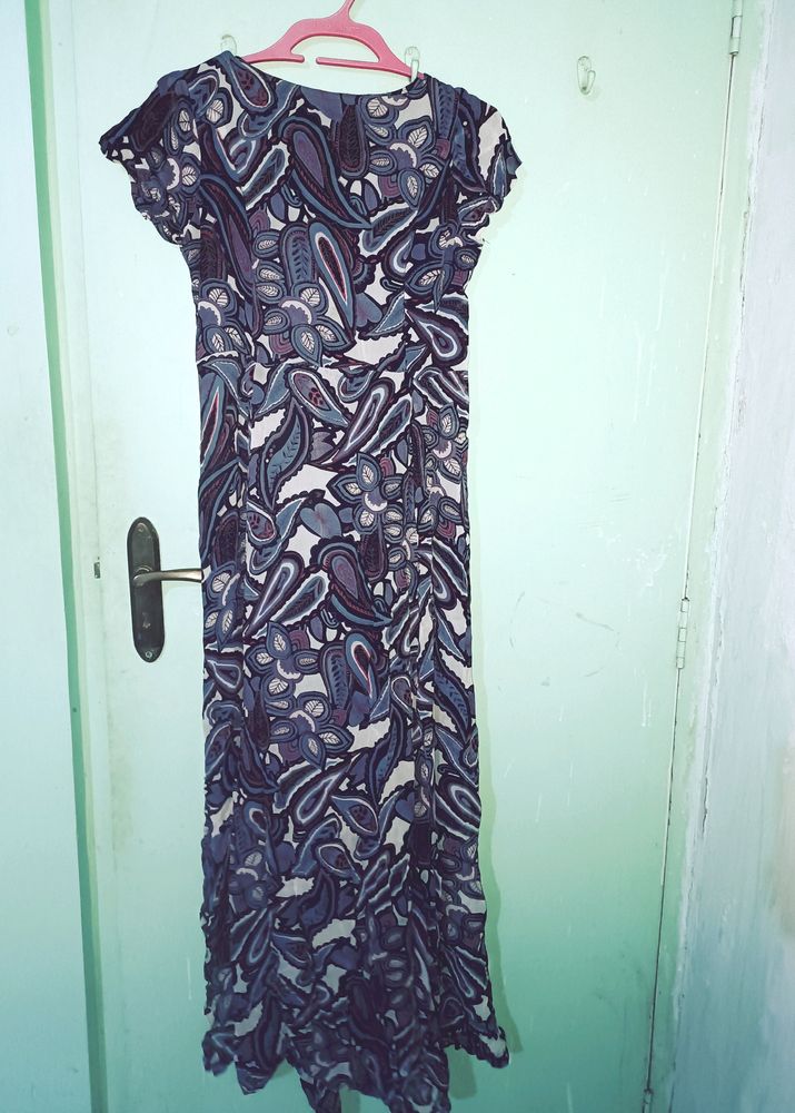 Beautiful Patterns Gown Dress With Sliths