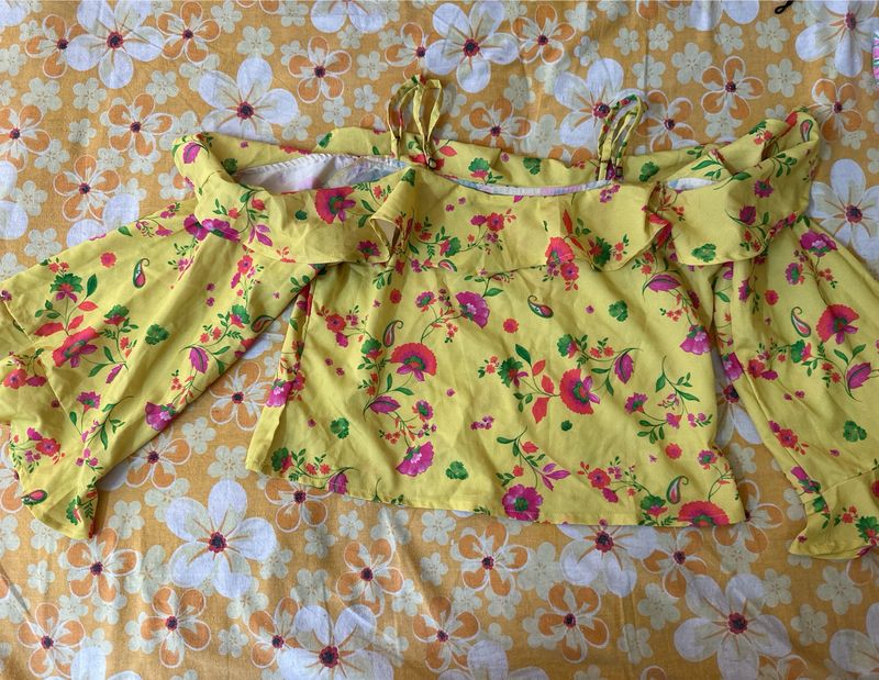 Bell Sleves Floral Neon Yellow Crop Top