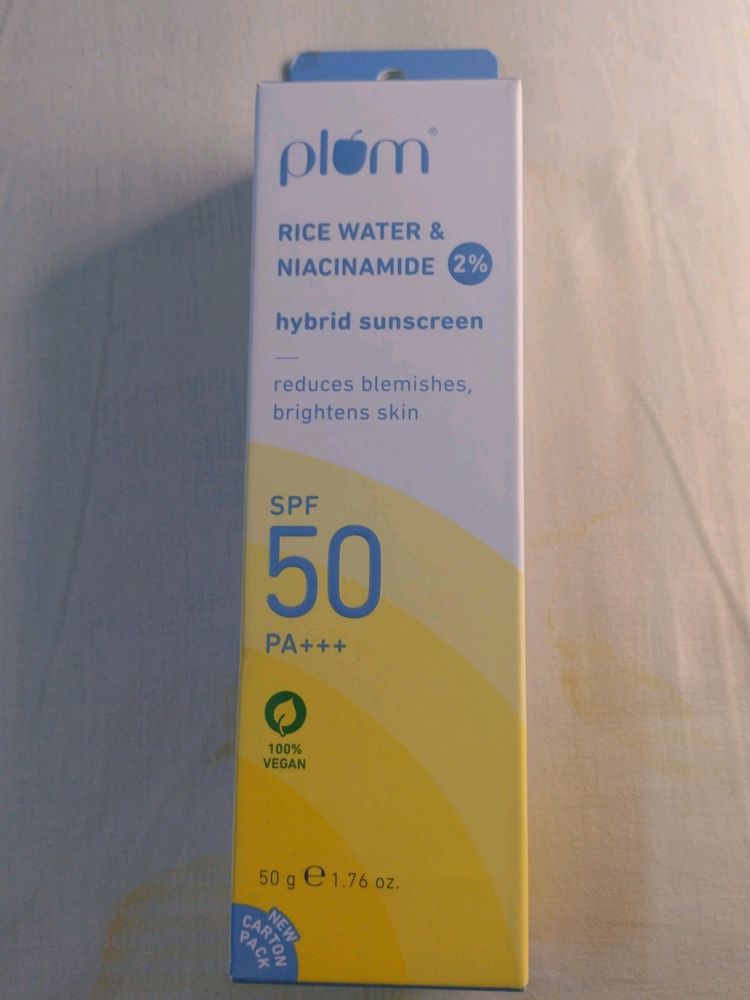 Plum Niacinamide Sunscreen