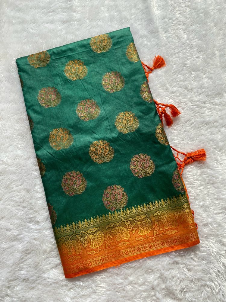 Brand New Banarasi Saree With Blouse Piece