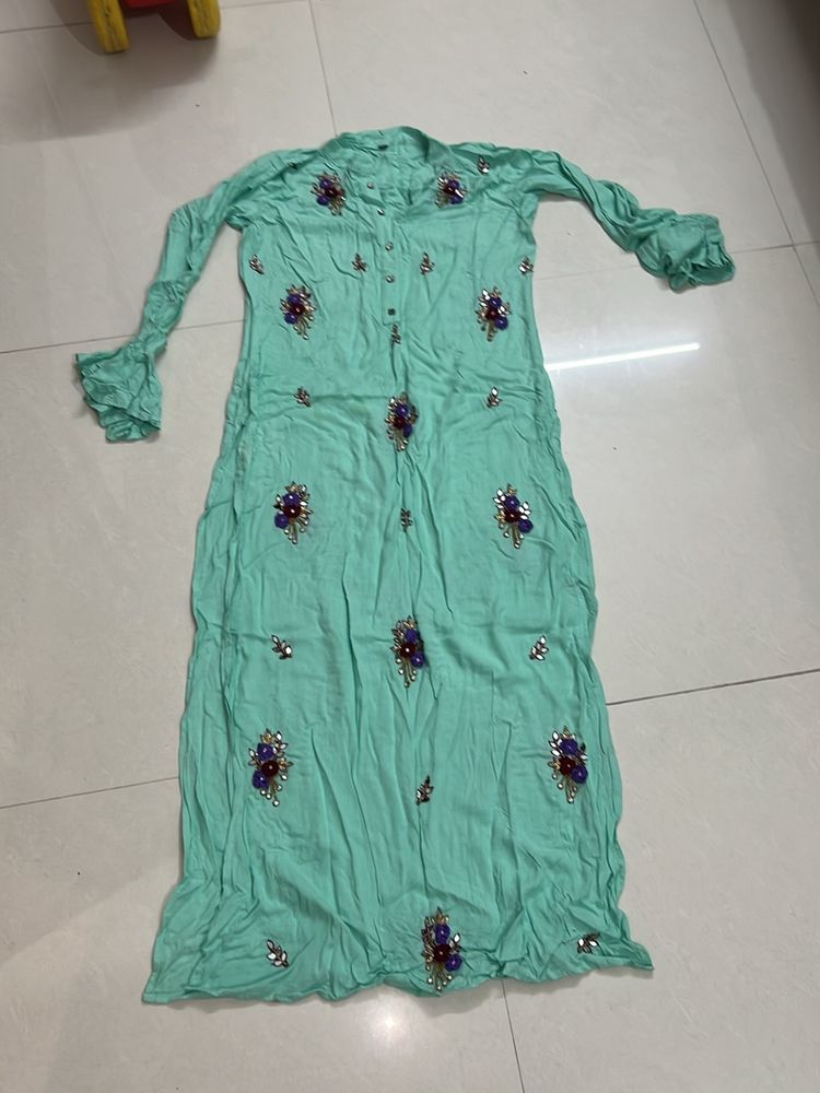 Kurti With Mirror Work