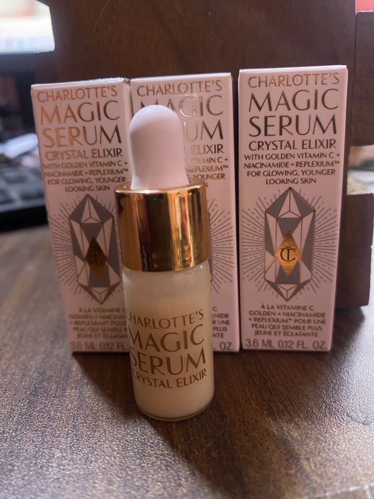 3 Charlotte Tillbury Magic Serum Crystal Elixir