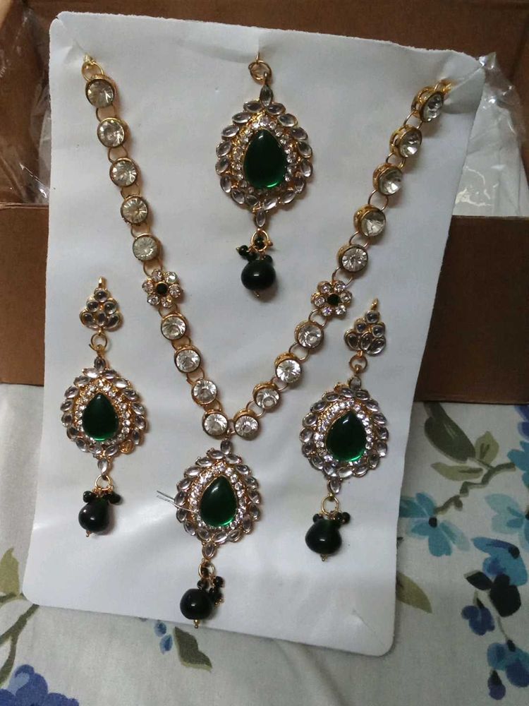 Kundan Set