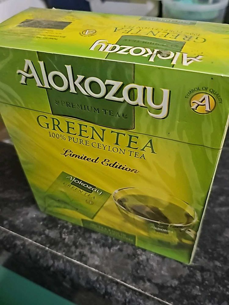 Green tea Bags (Lots Of Them)