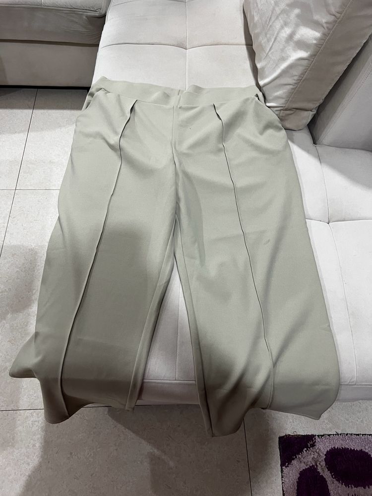 H&M Trousers Flared