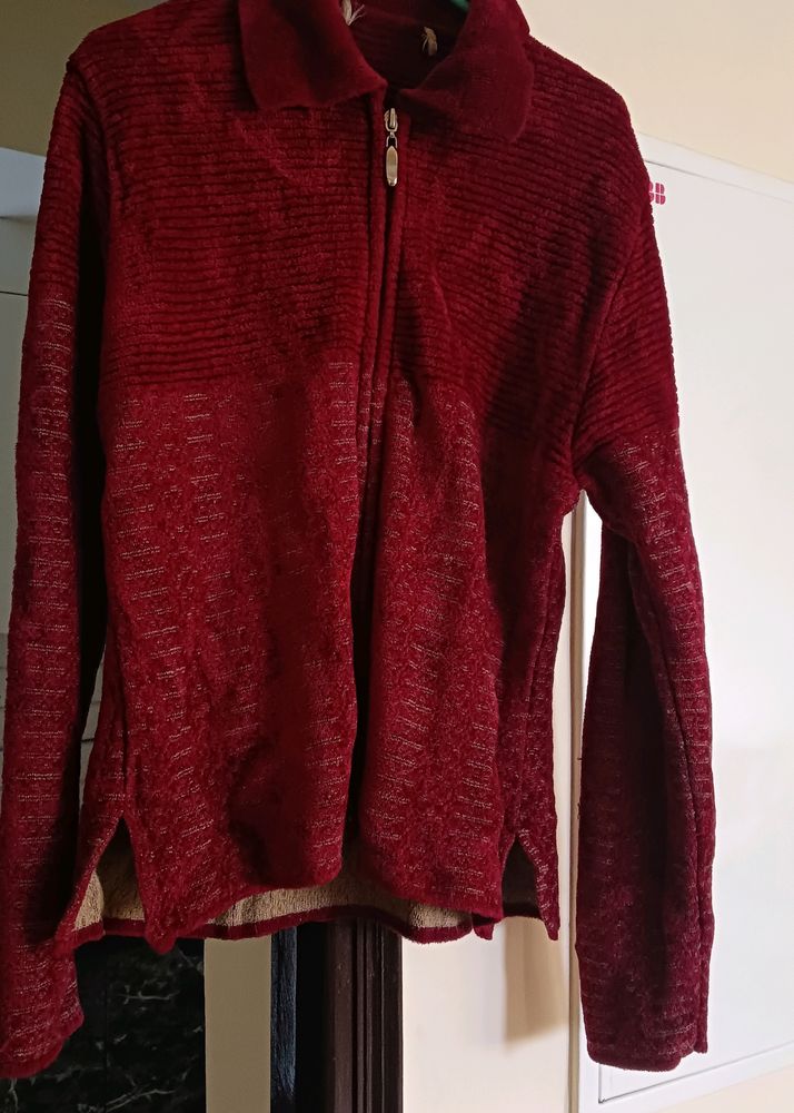 Women Sweater With Front  Zip