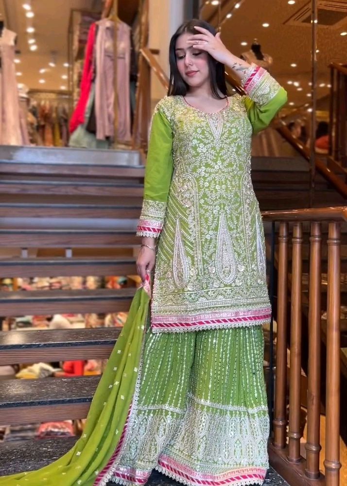 New Standard Pakistani Poshaq Dresses Inpoted Part