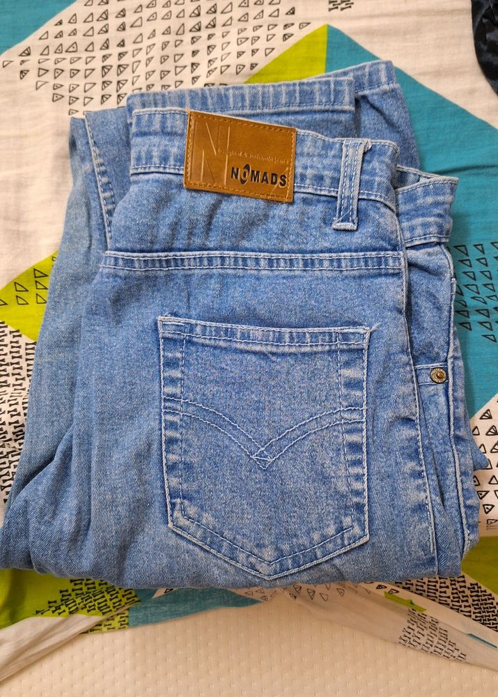 Jeans ,Blue colour , size =28"