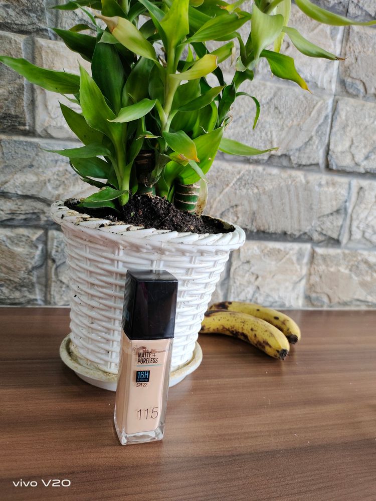 Maybelline Fit Me Foundation With Pump