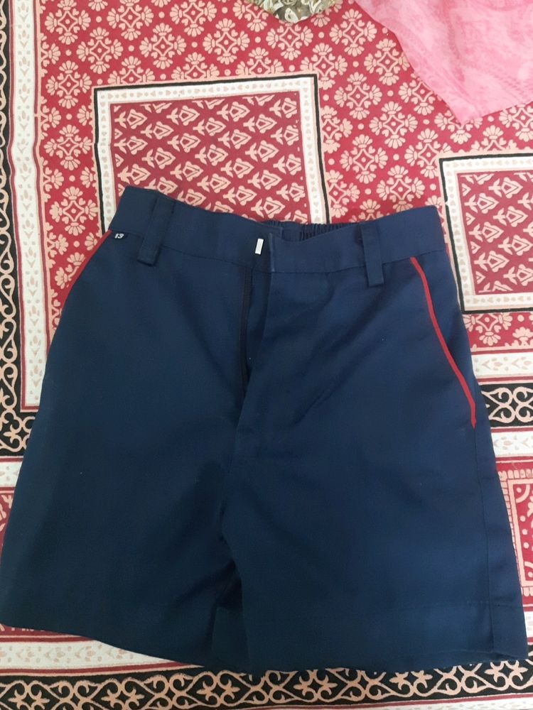 Brand new school shorts navy blue 4-5 years boy