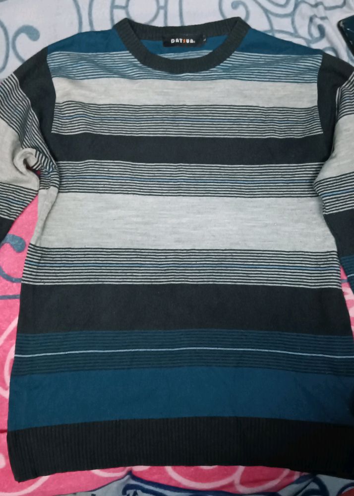 Sweater at Low Price