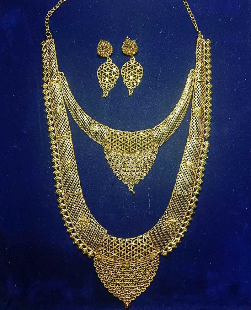 Necklace Set