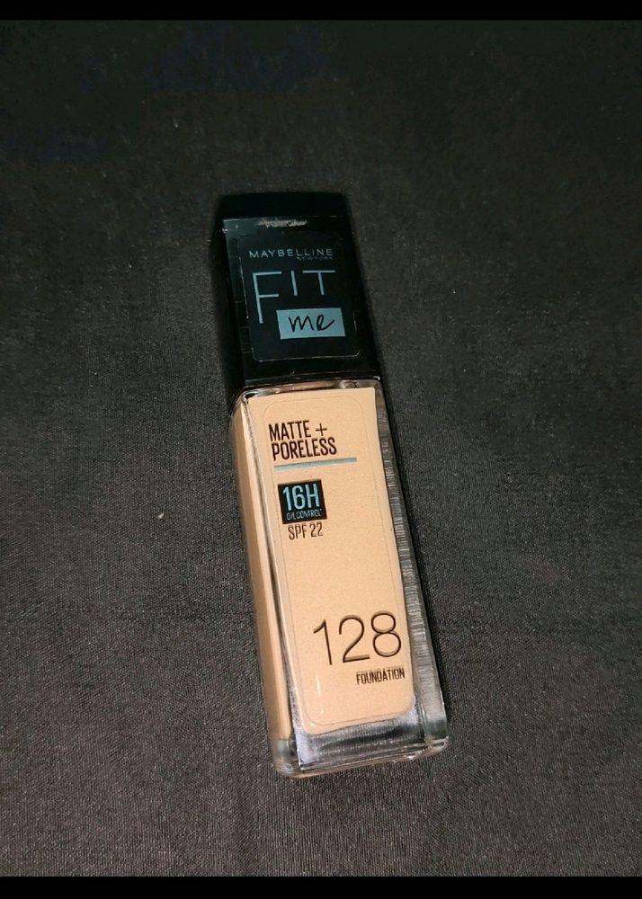 Fit Me Foundation - 128