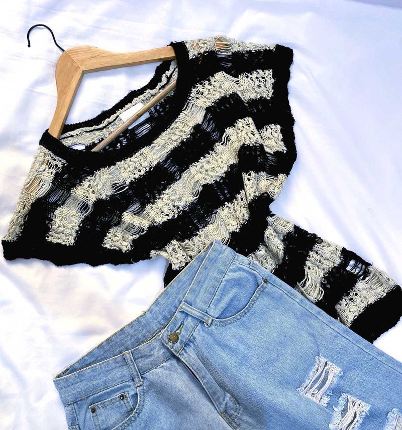 Pinterest Crochet Black & Cream Pullover Top