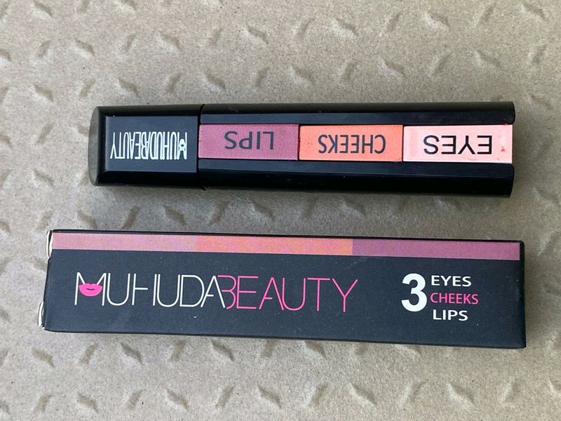 Huda Beauty Lipstick