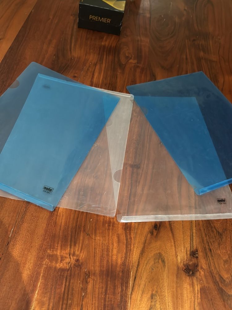 4 Folders Transparent 2 Blue ,2 White